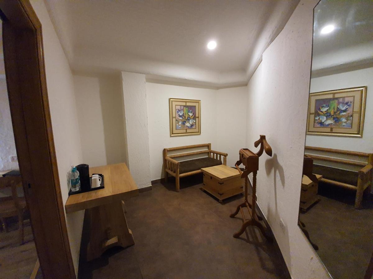 班加罗尔什拉文蒂萨洛瓦门廊酒店 外观 照片