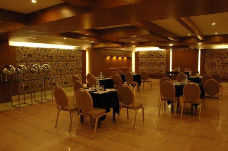 班加罗尔什拉文蒂萨洛瓦门廊酒店 外观 照片